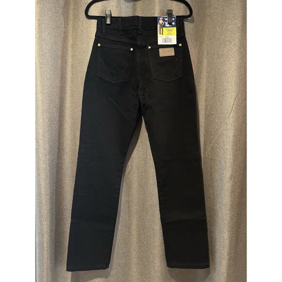 Black Wrangler Cowboy Natural Rise 14MWZ Slim Fit Womens Jeans 5x32 NEW - Picture 5 of 8